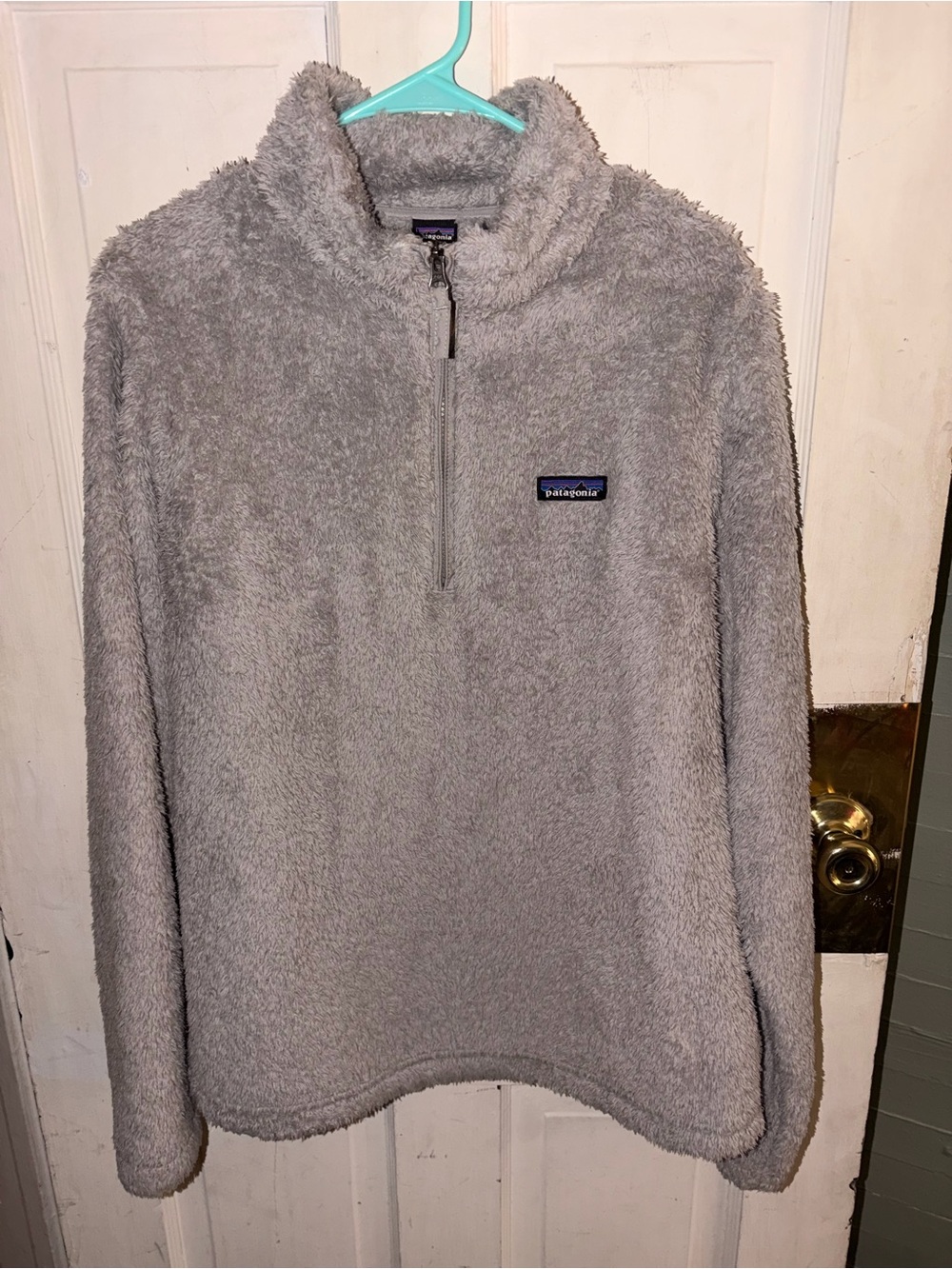 Patagonia Men’s Light Gray Sherpa Quarter-Zip Fleece Pullover